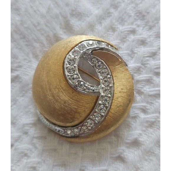 Vintage Signed  JJ Jonette Chunky  Brushed Goldtone Rhinestone Brooch Pin - Picture 1 of 5